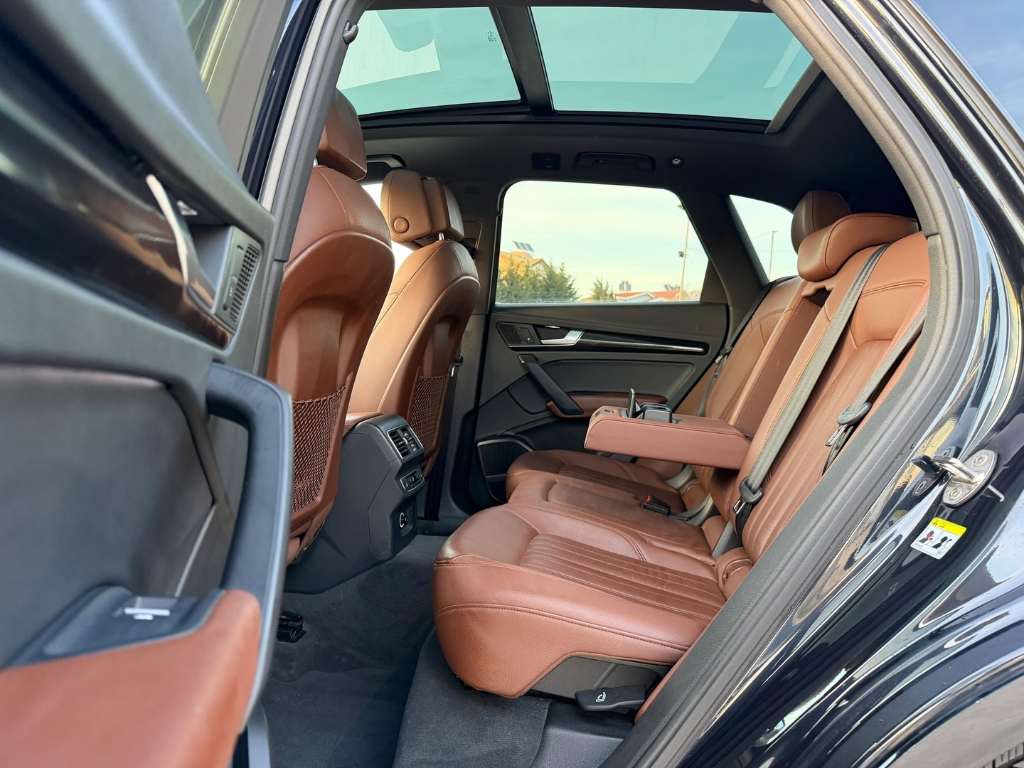 imgi_2_640295789_18093080150047496_4829561386352007289_n